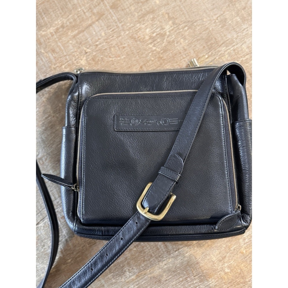 Vintage Fossil 1954 Black Leather Medium Crossbody Purse Shoulder Bag - Picture 2 of 10